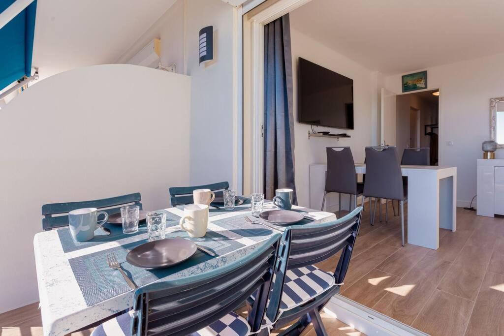Apartment With Panoramic Sea View, Walk To The Beach - Marechal Juin By Halldis Cannes Buitenkant foto